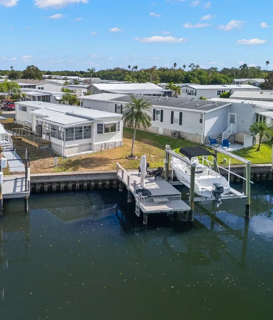 7030 Mount Arlington Drive Ne #409, Saint Petersburg, FL 33702 - Image #2