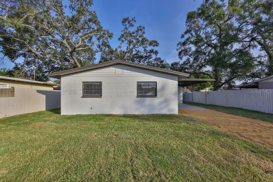 8621 May Circle, Tampa, FL 33614 - Image #2