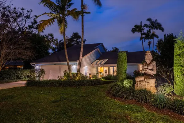 935 42nd Avenue N, ST PETERSBURG, FL 33703