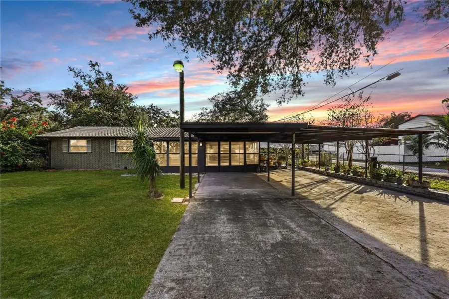 12031 E Old Hillsborough Avenue, Seffner, FL 33584 - Image #2