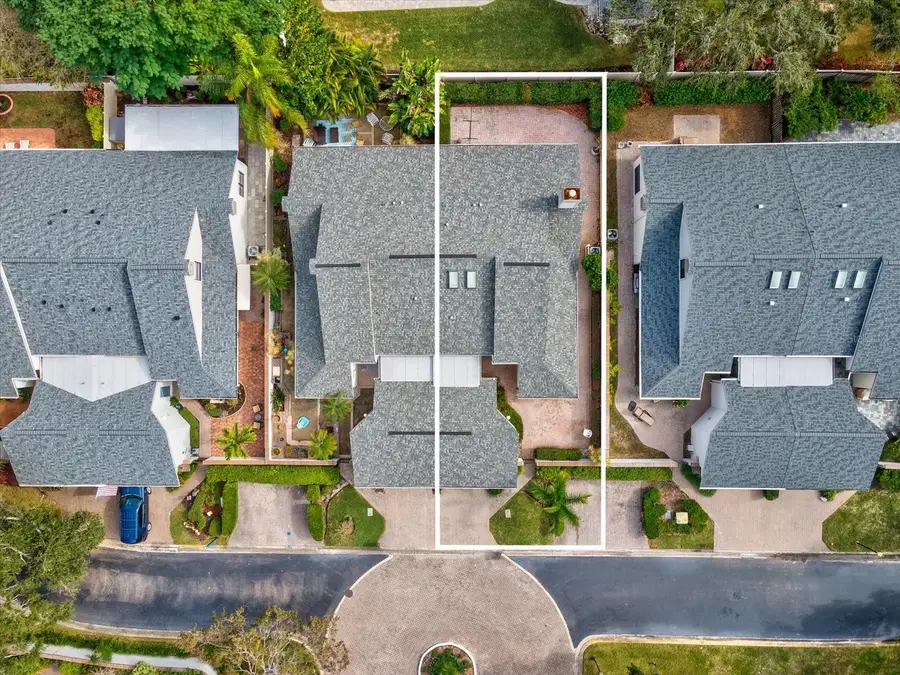 10671 Andrew Lane, Seminole, FL 33777 - Image #3