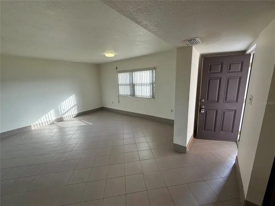 7701 Starkey Road #711, Seminole, FL 33777 - Image #2