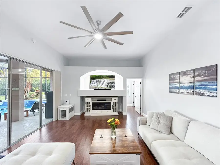 4839 Eaglesham Drive, Orlando, FL 32826 - Image #2