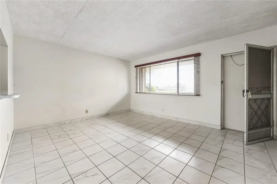 400 Village Green Circle W #205, Palm Springs, FL 33461 - Image #2