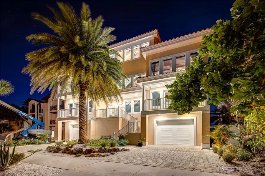 934 Eldorado Avenue, Clearwater Beach, FL 33767 - Image #3