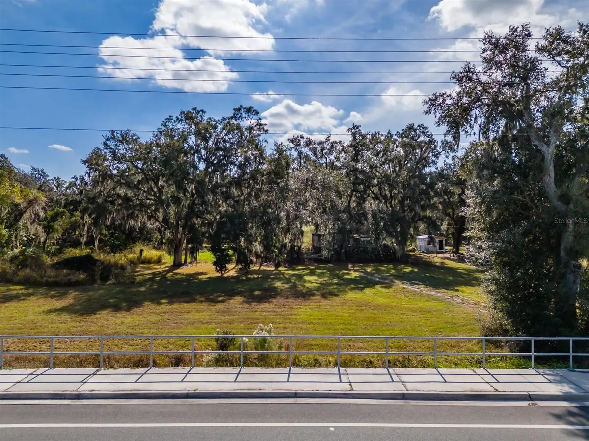 815 E Sam Allen Road, Plant City, FL 33563 - Image #1