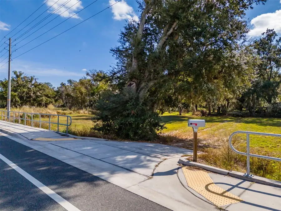 815 E Sam Allen Road, Plant City, FL 33563 - Image #3