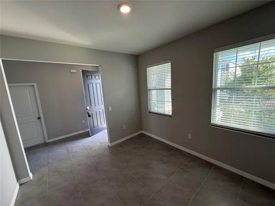 5126 Jackel Chase Drive, Wimauma, FL 33598 - Image #2