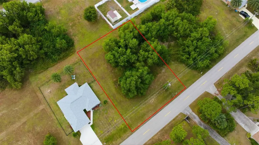 618 Jacaranda Parkway E, Cape Coral, FL 33909 - Image #2