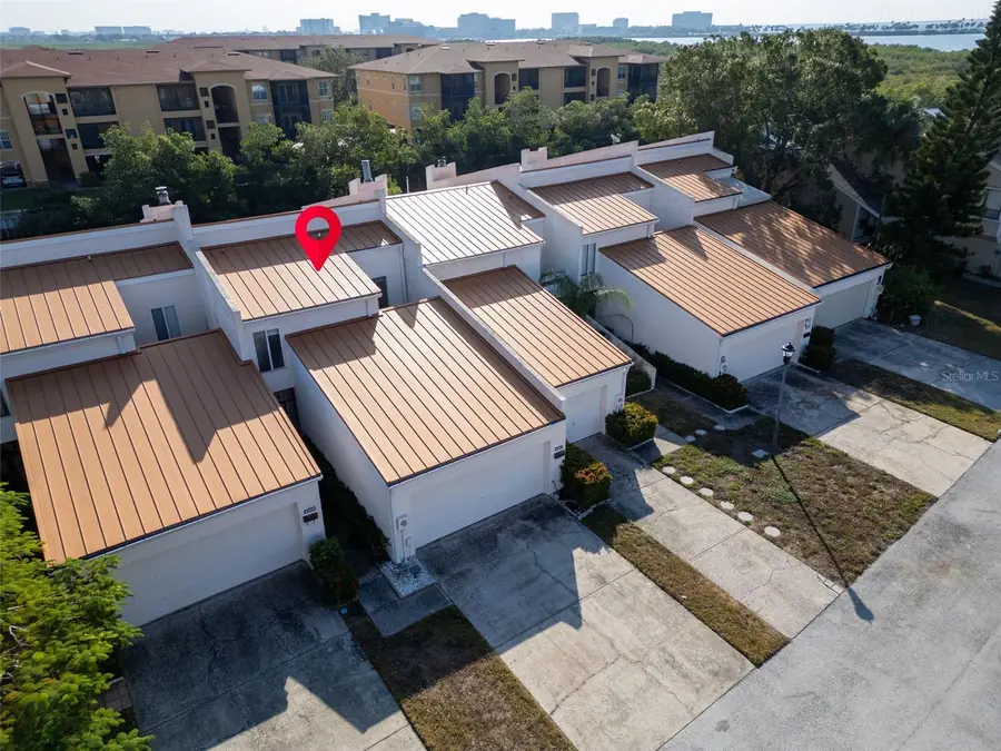 4307 Harbor House Drive #13, Tampa, FL 33615 - Image #2