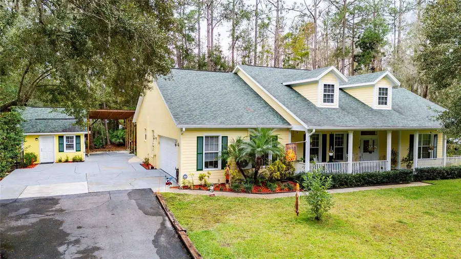 26334 Lawrence Avenue, Wesley Chapel, FL 33544 - Image #2