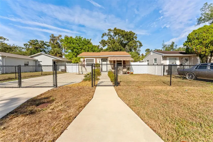 3929 10th Avenue S, Saint Petersburg, FL 33711 - Image #2
