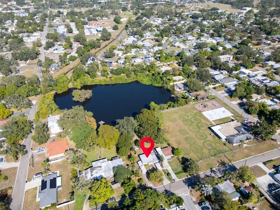 6055 7th Avenue S, Saint Petersburg, FL 33707 - Image #2