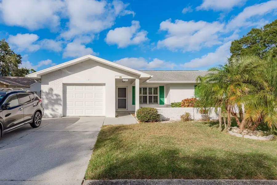 2949 Briar Cliff Drive, Palm Harbor, FL 34684 - Image #2