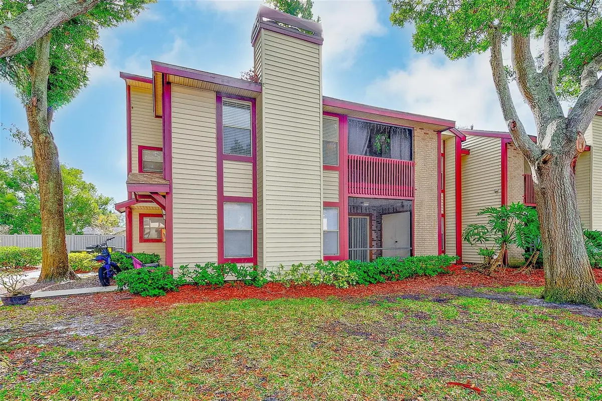 1723 Hampton Lane #406, Palm Harbor, FL 34683 - Image #1