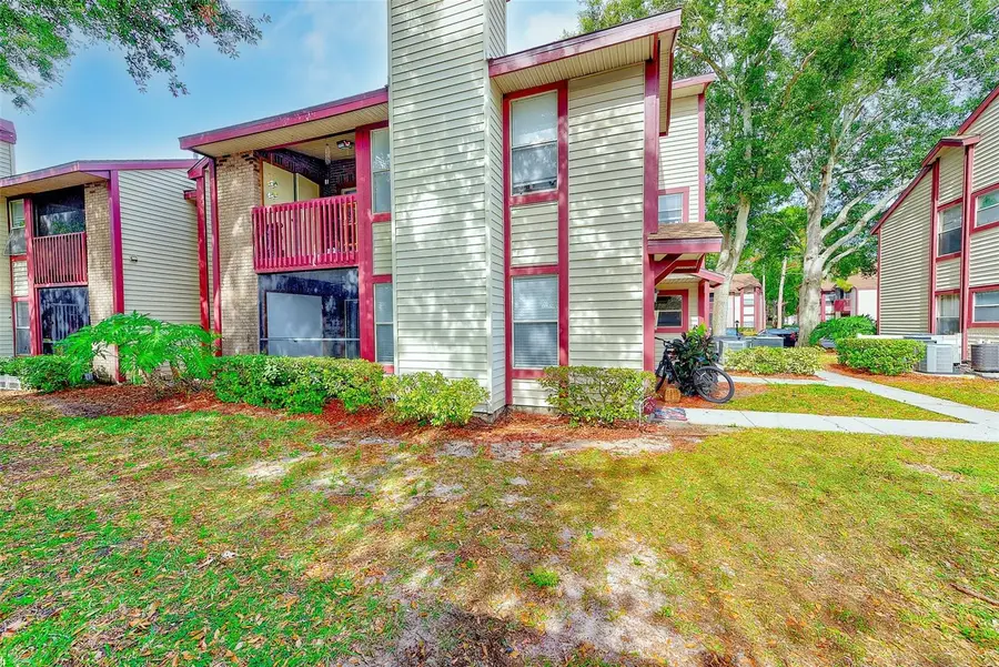 1723 Hampton Lane #406, Palm Harbor, FL 34683 - Image #2