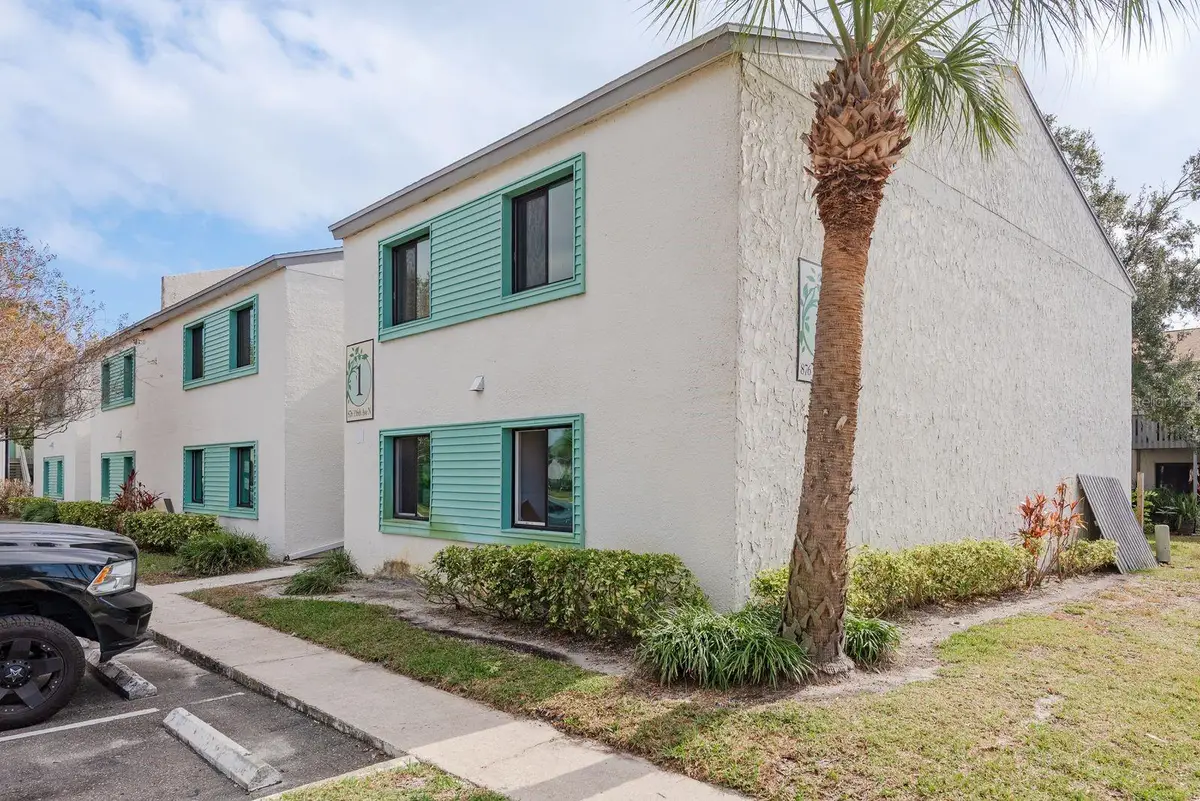 876 116th Avenue N #102, Saint Petersburg, FL 33716 - Image #1