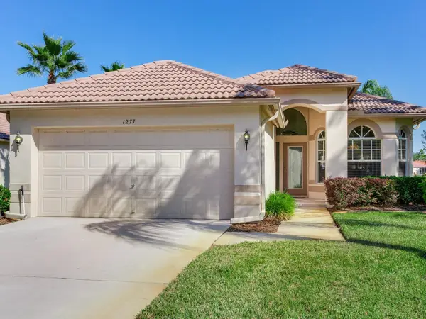 1277 Lindenwood Drive, TARPON SPRINGS, FL 34688