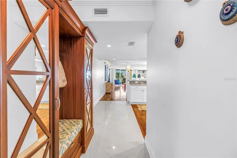 6650 Sunset Way #207, Saint Pete Beach, FL 33706 - Image #3