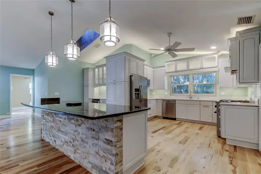 9466 127th Avenue, Largo, FL 33773 - Image #3