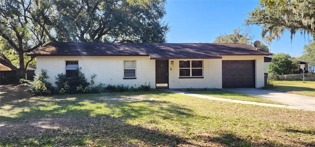 3011 Laurel Lane, Plant City, FL 33566 - Image #1