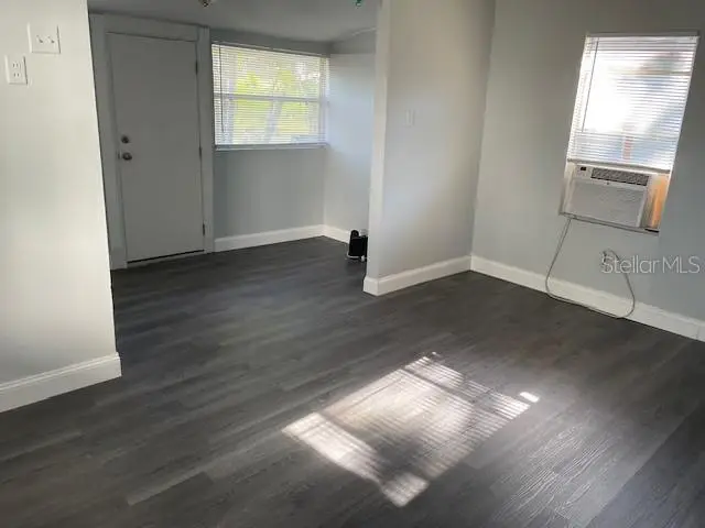 2438 9th Avenue S, Saint Petersburg, FL 33712 - Image #3