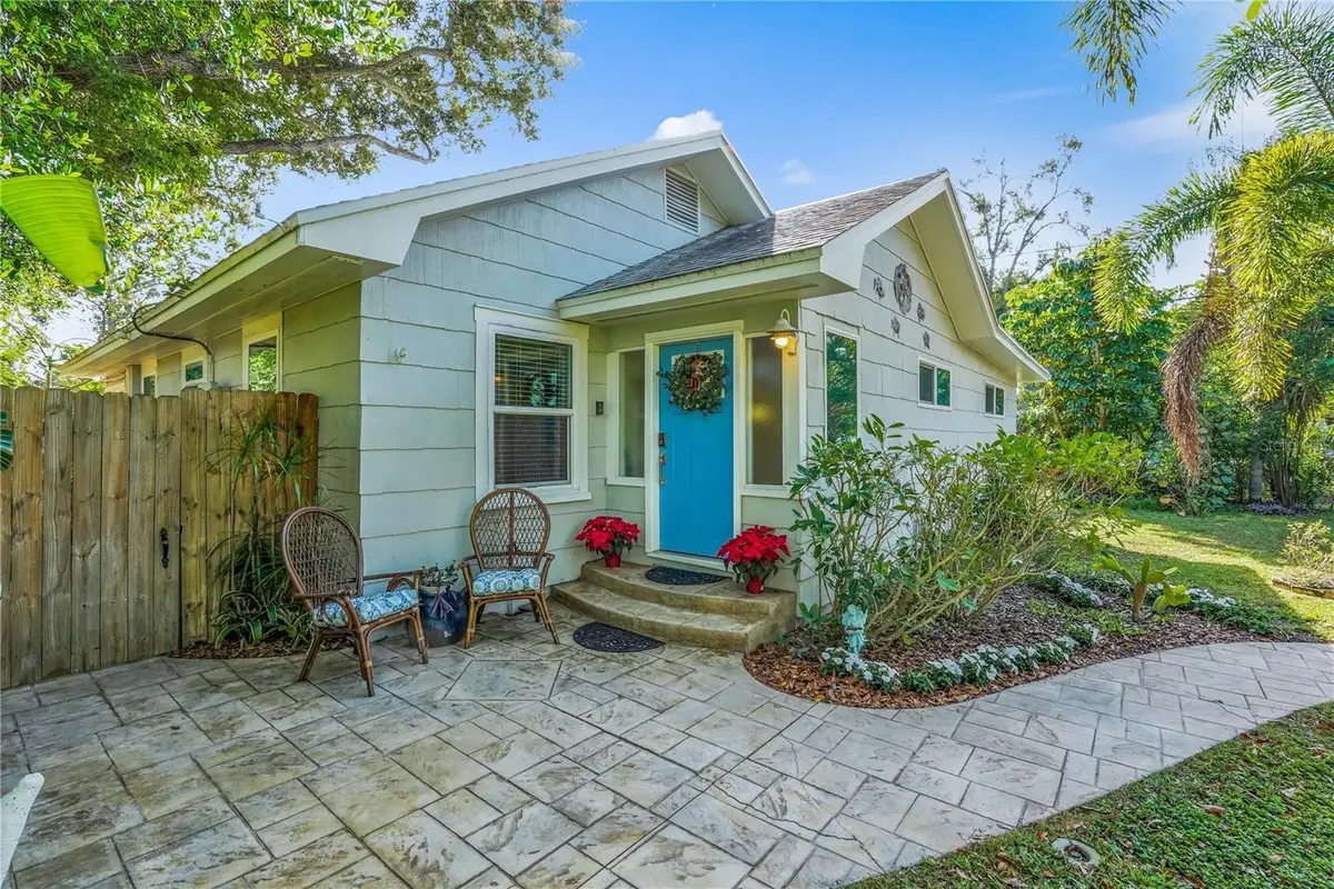 2714 52nd Street S, Gulfport, FL 33707 - Image #1