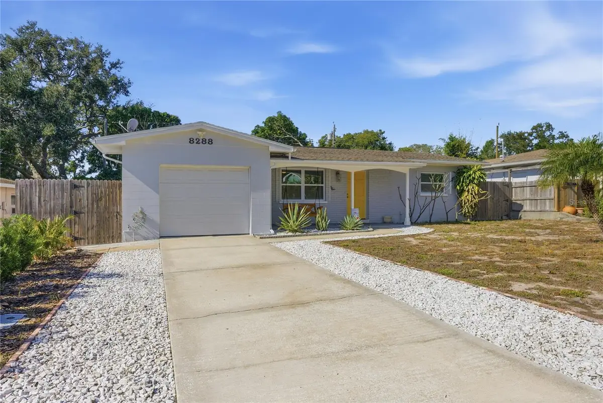 8288 137th Lane, Seminole, FL 33776 - Image #1