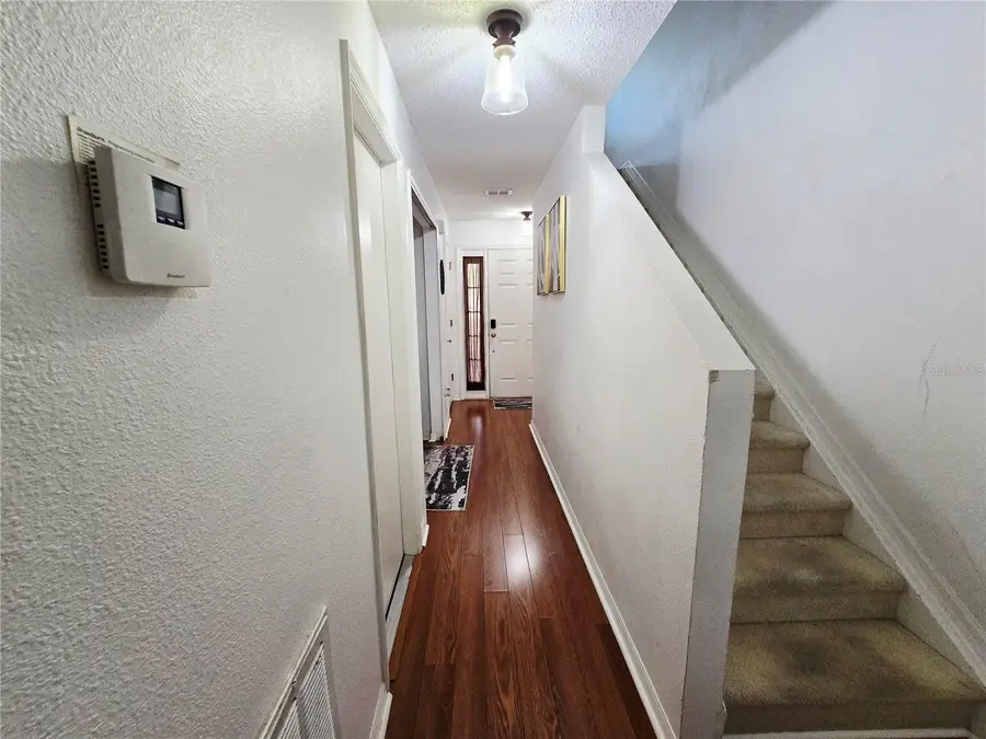 4607 Ashburn Square Drive, Tampa, FL 33610 - #2