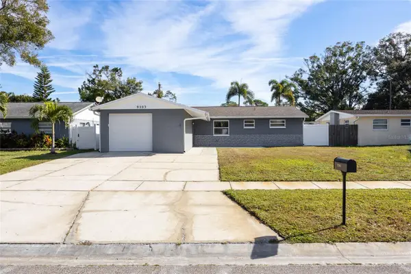 9203 51st Street N, PINELLAS PARK, FL 33782