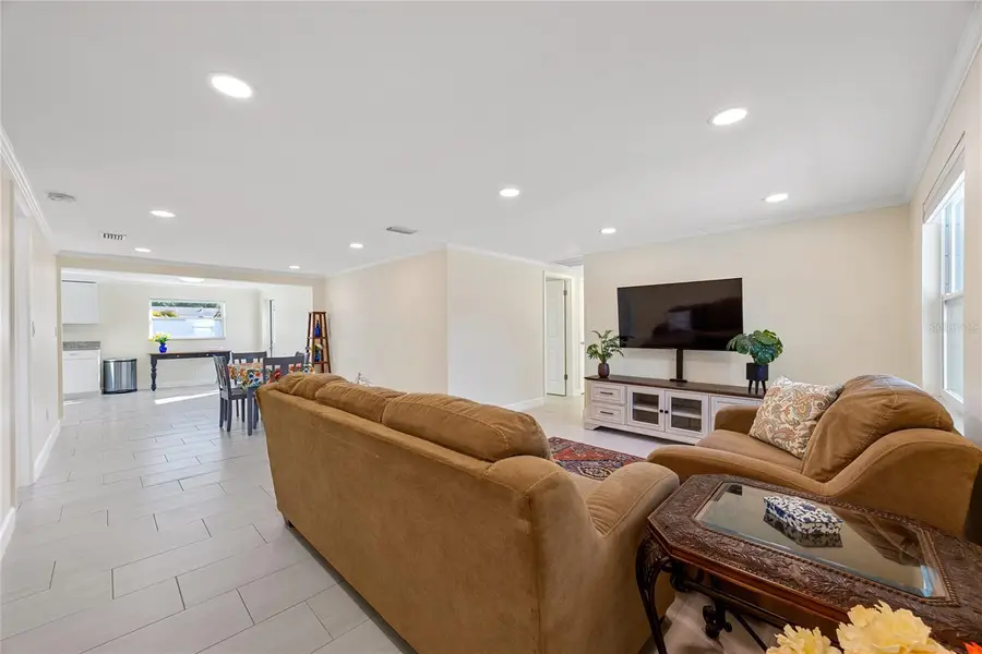 9203 51st Street N, Pinellas Park, FL 33782 - Image #2