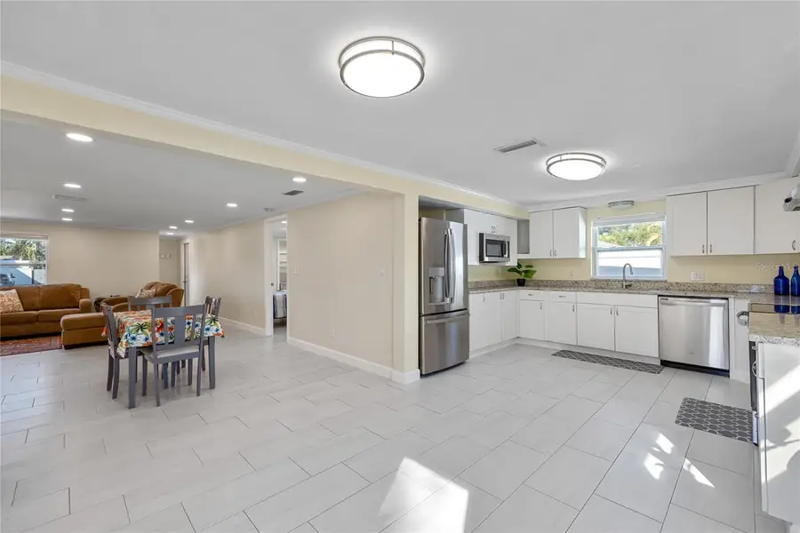 9203 51st Street N, Pinellas Park, FL 33782 - Image #3