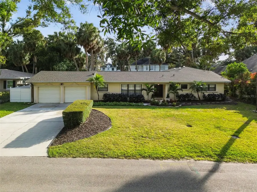 4312 W Beach Park Drive, Tampa, FL 33609 - #2