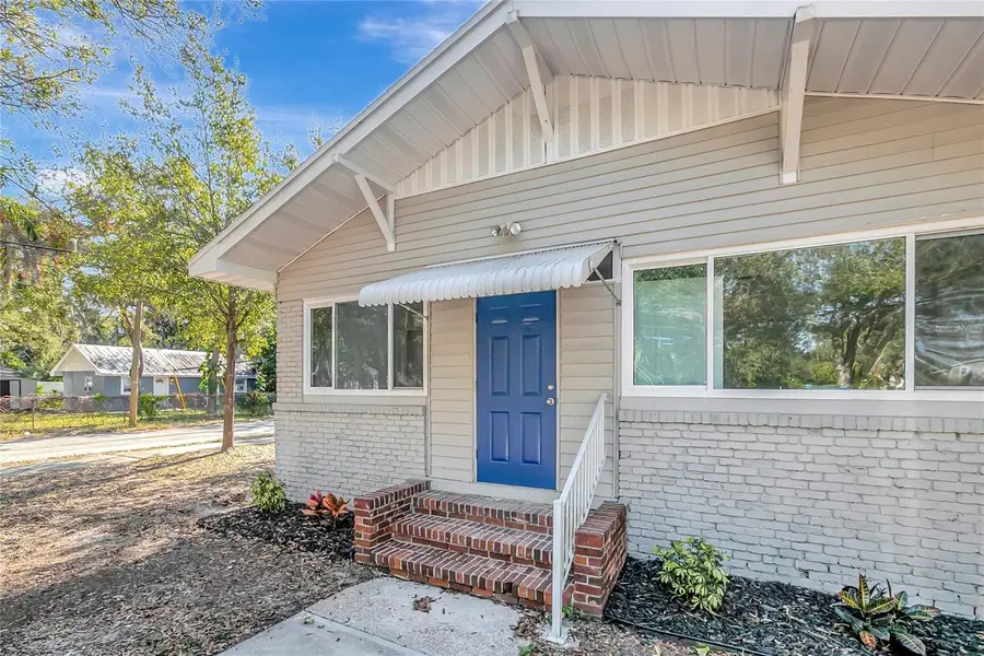 703 16th Avenue Nw, Largo, FL 33770 - Image #3