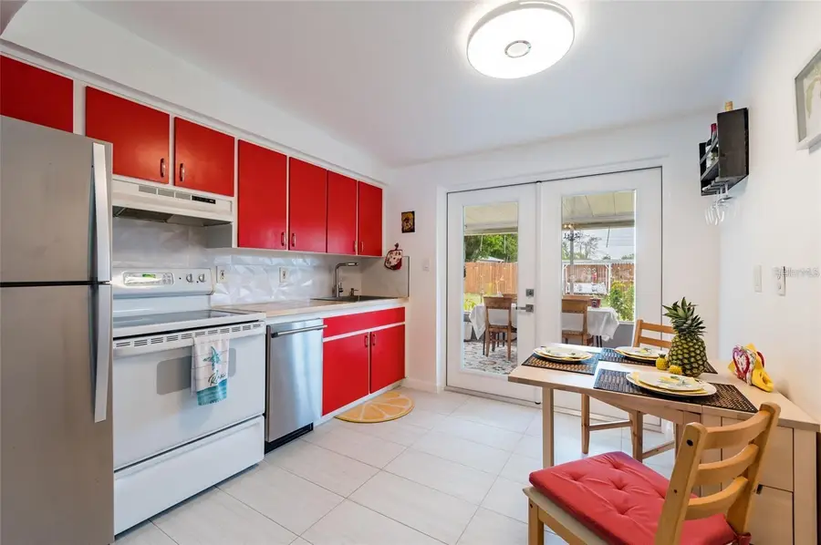 11104 Taft Drive, Port Richey, FL 34668 - Image #3