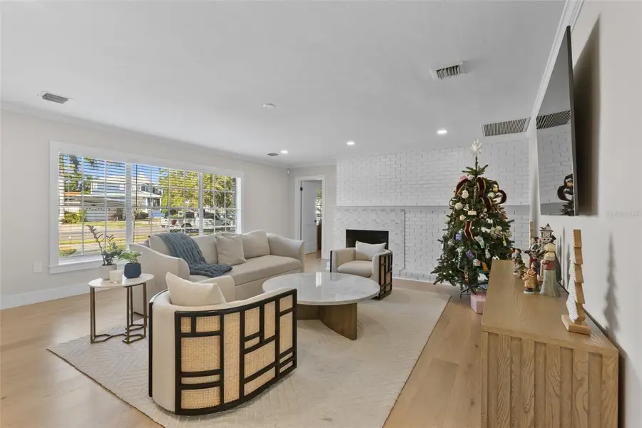 2618 S Bryant Circle, Tampa, FL 33629 - Image #3