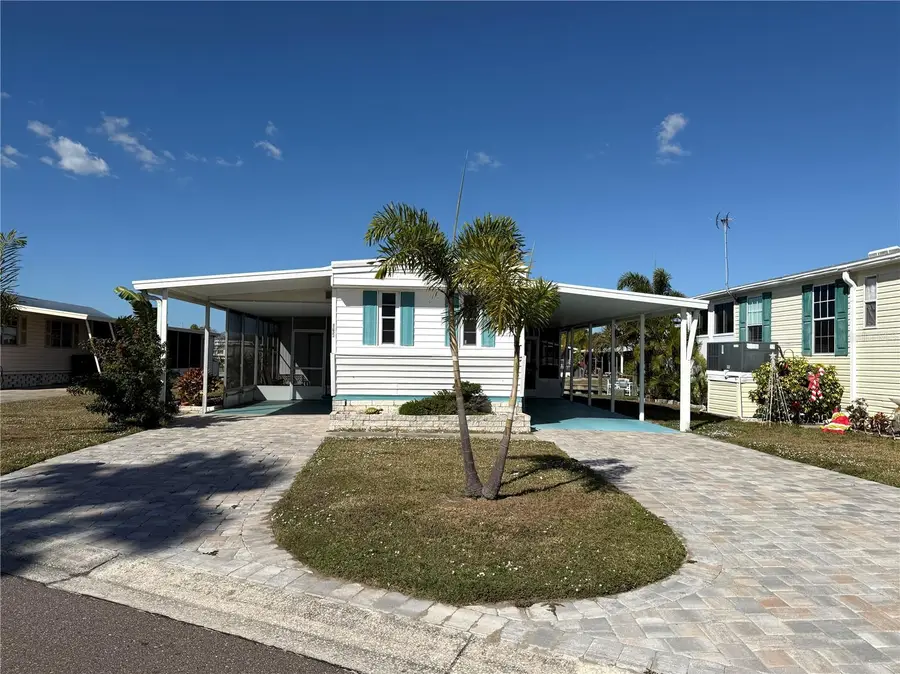 134 W Saint Annes Circle, Apollo Beach, FL 33572 - Image #2