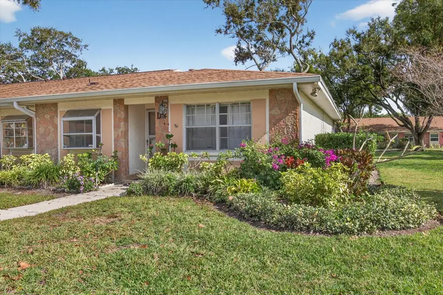 2211 Lark Circle W #D, Palm Harbor, FL 34684 - Image #2