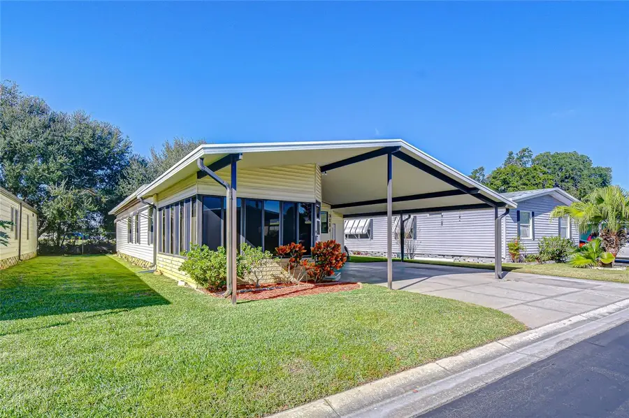 3111 Hickory Drive, Wesley Chapel, FL 33543 - Image #3