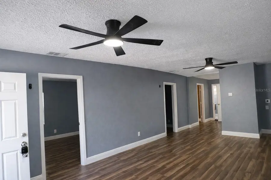 3613 Deleuil Avenue, Tampa, FL 33610 - Image #3