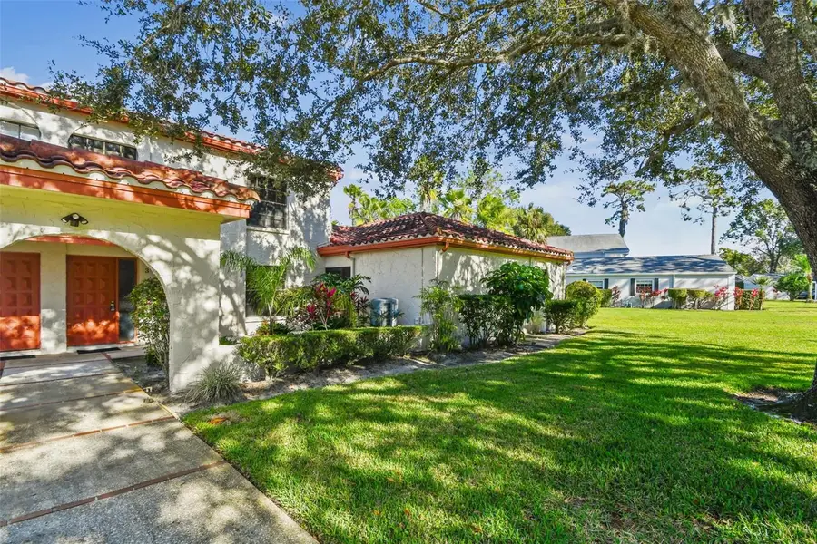 5352 Saddlebrook Way #4, Wesley Chapel, FL 33543 - Image #2