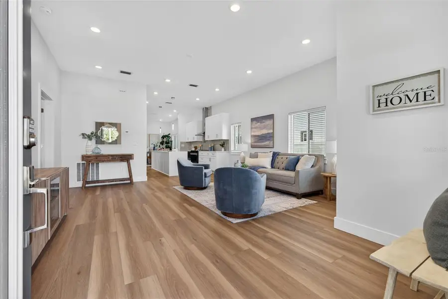 2530 34th Avenue N, Saint Petersburg, FL 33713 - Image #3