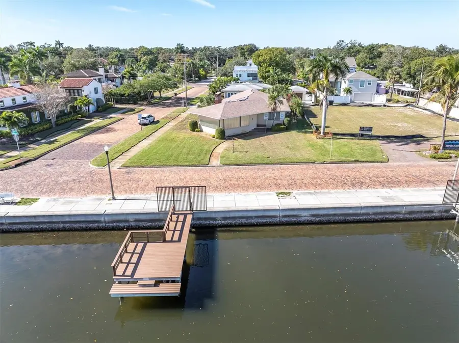 2800 Coffee Pot Boulevard Ne, Saint Petersburg, FL 33704 - Image #2