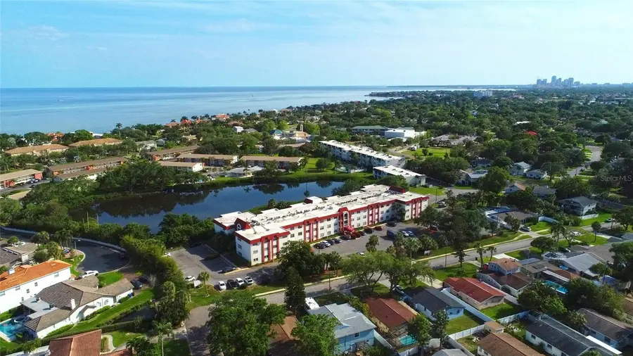 1860 Massachusetts Avenue Ne #224, Saint Petersburg, FL 33703 - Image #2