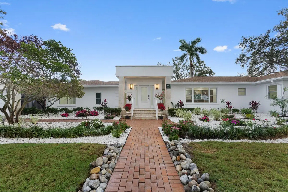 115 Rafael Boulevard Ne, Saint Petersburg, FL 33704 - Image #1