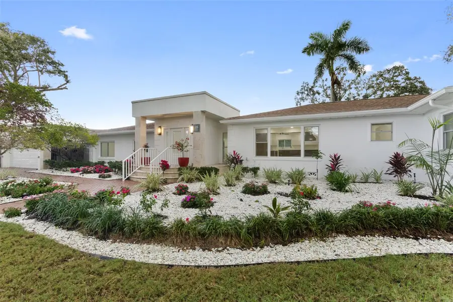 115 Rafael Boulevard Ne, Saint Petersburg, FL 33704 - Image #2