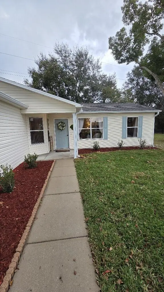 307 Santa Clara Circle, Lady Lake, FL 32159 - Image #2