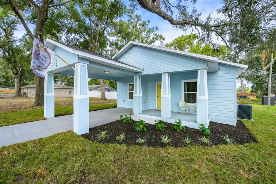 706 Avenue E, Plant City, FL 33563 - Image #3