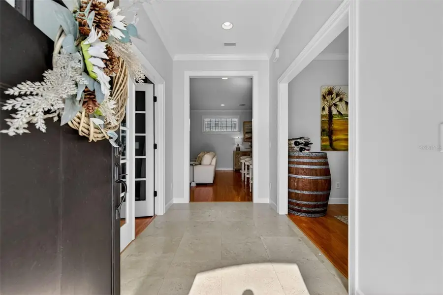 3117 W Euclid Avenue, Tampa, FL 33629 - Image #2