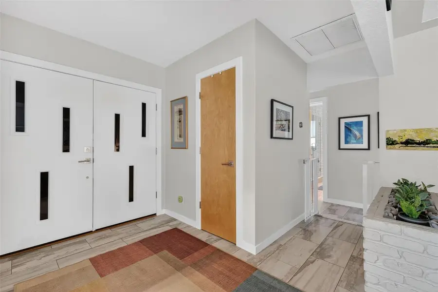 6900 22nd Way S, Saint Petersburg, FL 33712 - Image #3